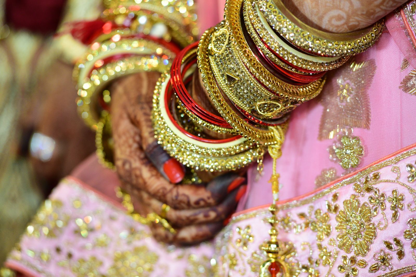 Floral Gold Bangle